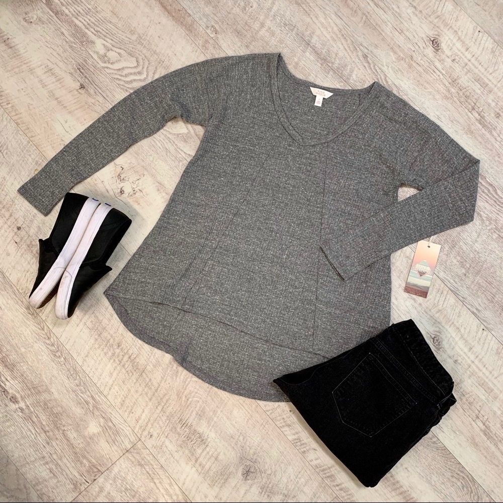 🆕 Sun & Shadow Gray Thermal Waffle Knit Swing Top